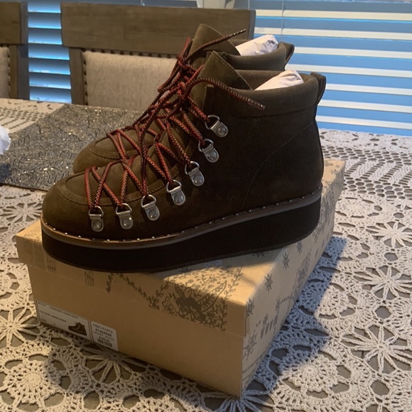 NWB FREE PEOPLE Durango Hiker Boot - Picture 2 of 5
